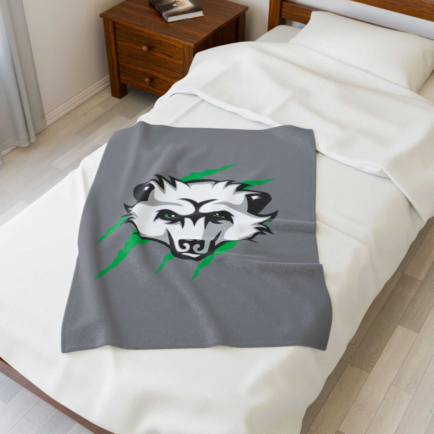 Bearcat Hockey Plush Blanket - Cozy Throw